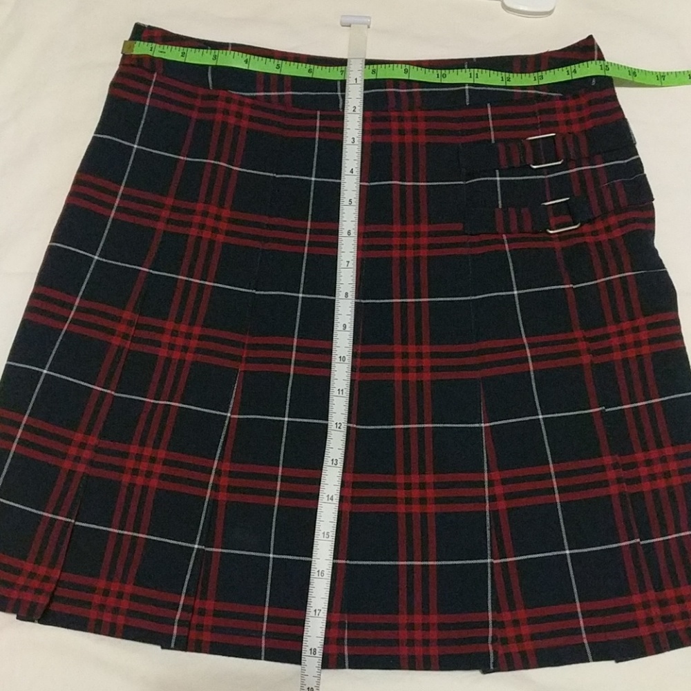 French Toast NWOT Plaid Skirt School Uniform ! 16 - Picture 3 of 7